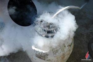 khói nito lỏng